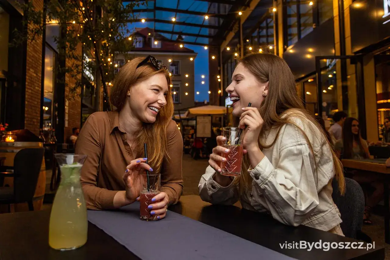 Gdzie zjeść w Bydgoszczy? Przewodnik po najlepszych restauracjach