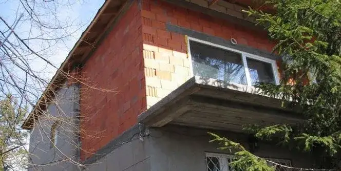 Remont bez pozwolenia? Sprawdź, kiedy potrzebujesz zgłoszenia lub pozwolenia.