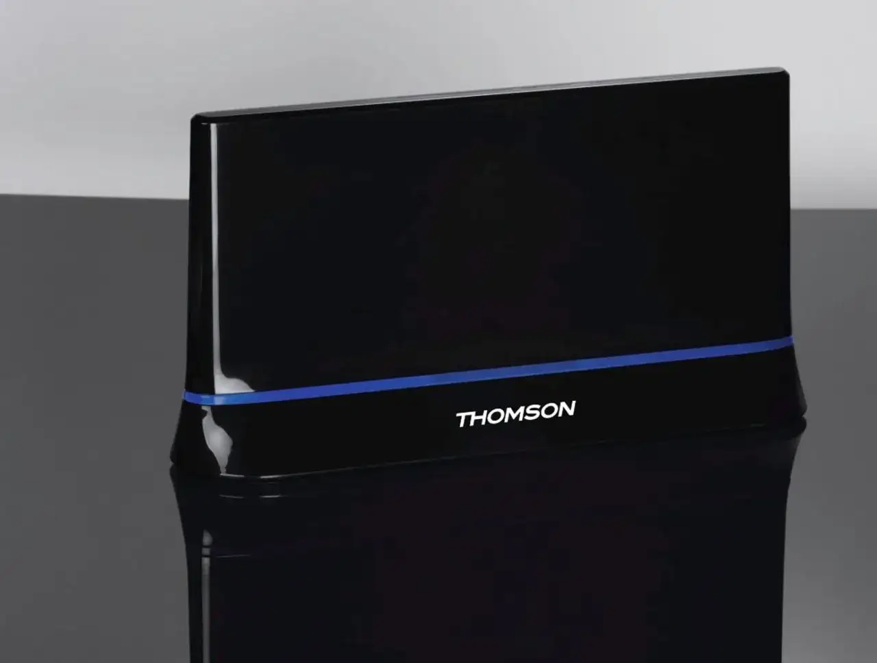 Jak podłączyć antenę pokojową Thomson ANT1539 i poprawić odbiór sygnału