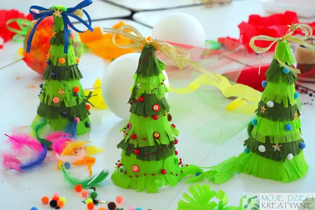 Proste ozdoby świąteczne z dziećmi: Magia DIY i wspomnień