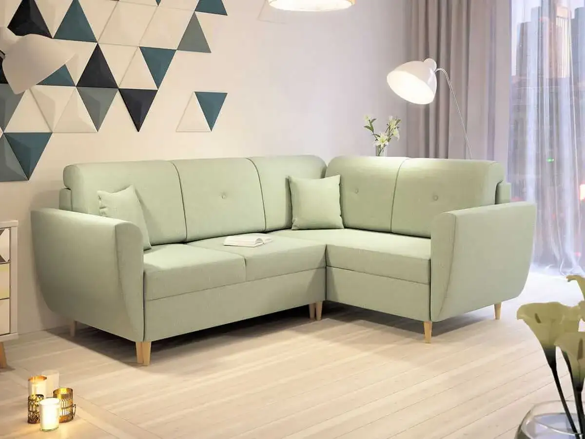 Jaką kanapę wybrać przy kotach, aby uniknąć zniszczeń i zabrudzeń?