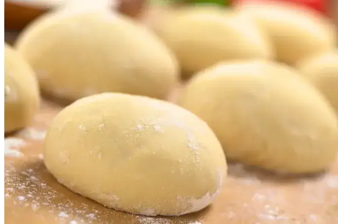 Le Secret d'une Pâte à Pizza Maison Inratable : Guide Complet