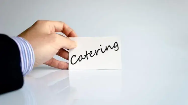 Jak otworzyć catering - kluczowe kroki i wymagania, które musisz znać