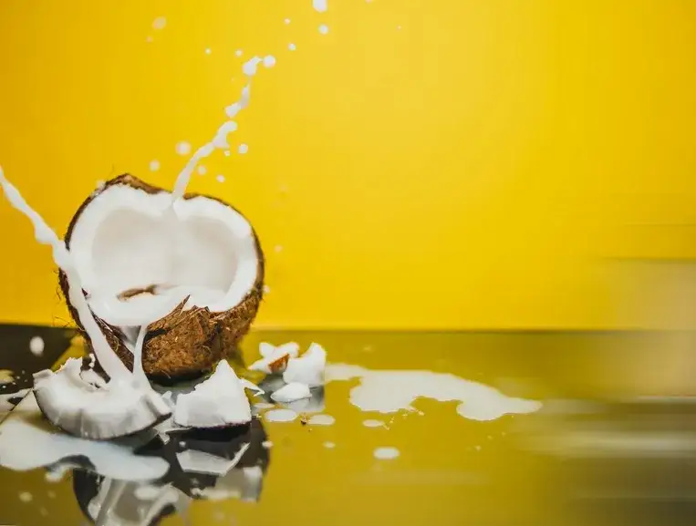 Czym zastąpić mleko kokosowe w curry? Sprawdź najlepsze alternatywy