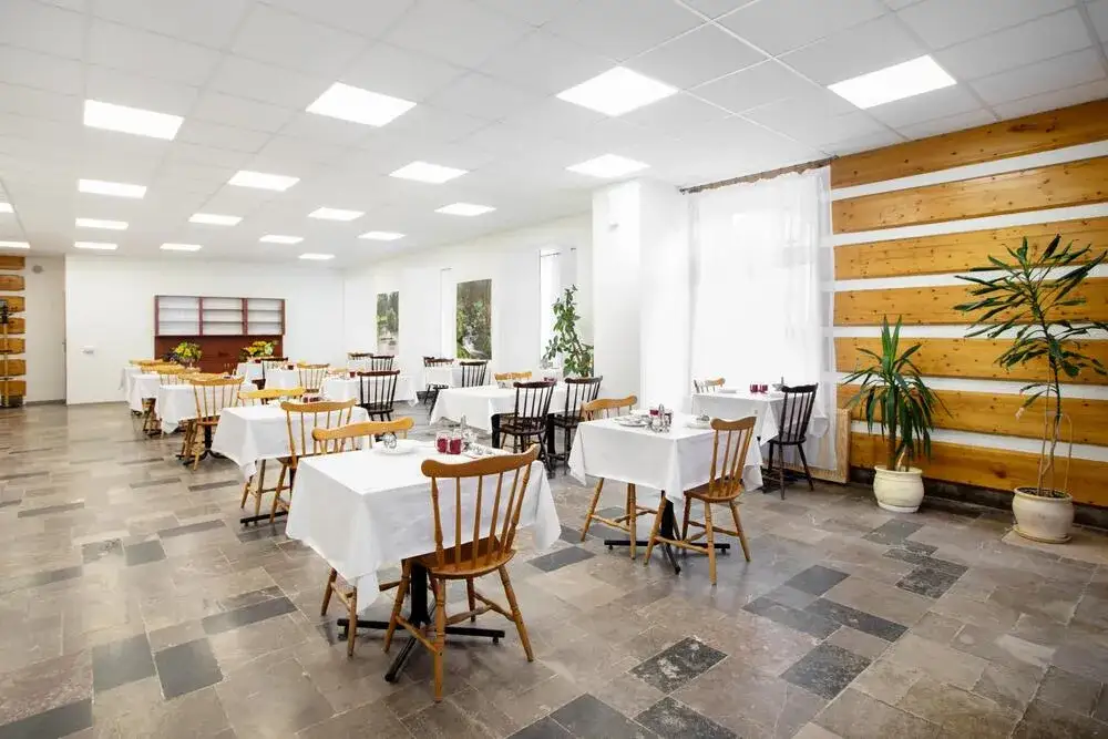 Sanatorium Moniuszko Duszniki Zdrój opinie: co mówią goście o usługach