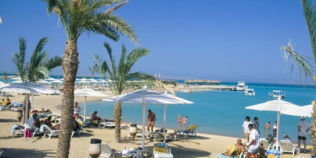 Czy w Egipcie można wychodzić poza hotel? Bezpieczeństwo i porady dla turystów