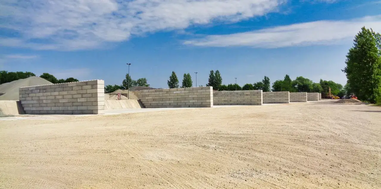 Fundamenty: bloczki czy lany beton? Wybierz mądrze! Porównanie eksperta