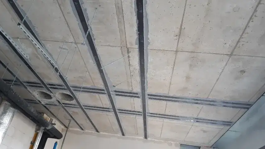 Jak skutecznie wzmocnić strop betonowy - 5 sprawdzonych metod