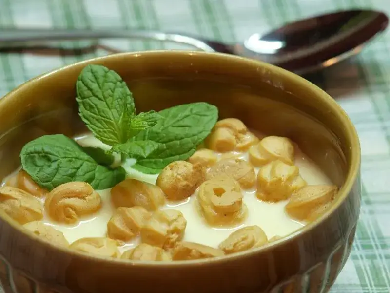 Groszek ptysiowy do jakiej zupy? Odkryj idealne połączenia smakowe