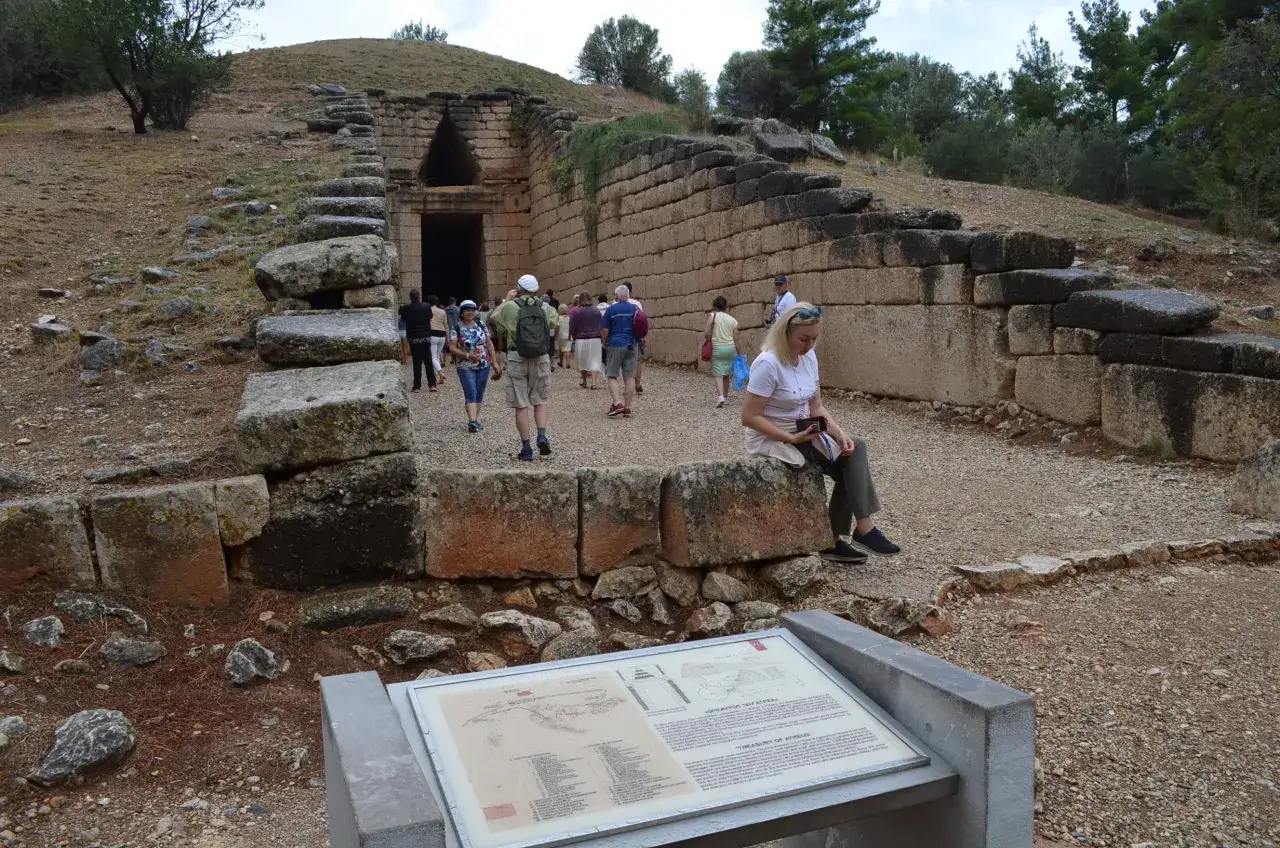 Grób Agamemnona: Słowacki i bolesna prawda o Polsce