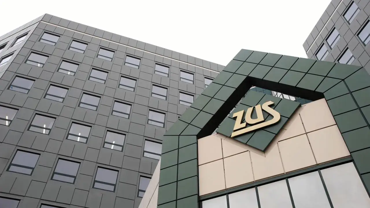 Budynek ZUS. Chcesz wiedzieć, jak sprawdzić, czy jesteś zatrudniony? ZUS to miejsce, gdzie uzyskasz odpowiedzi.