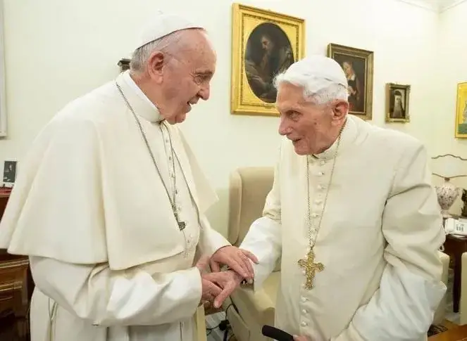 Ile lat ma papież Benedykt XVI? Sprawdź jego wiek i historię życia