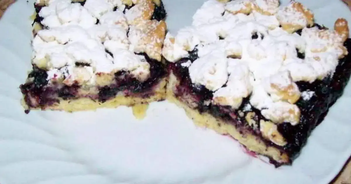 Proste przepisy na ciasto do szkoły, które zachwycą dzieci