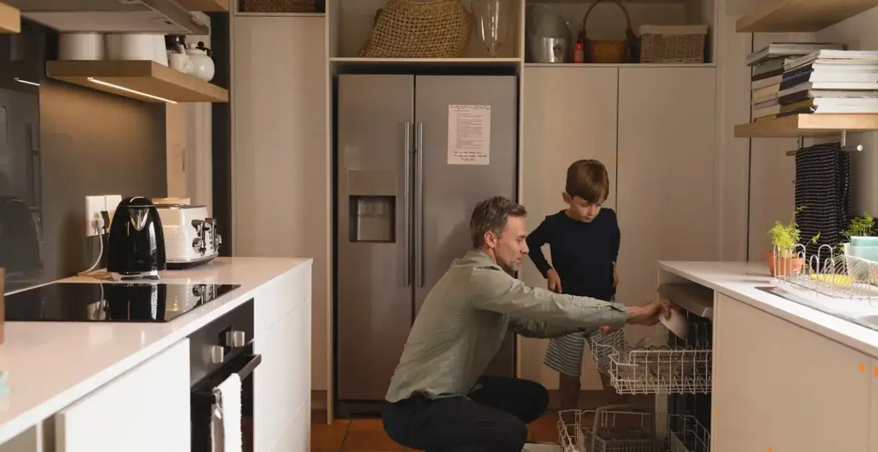 Jak zrobić stelaż na poddaszu – uniknij najczęstszych błędów w budowie