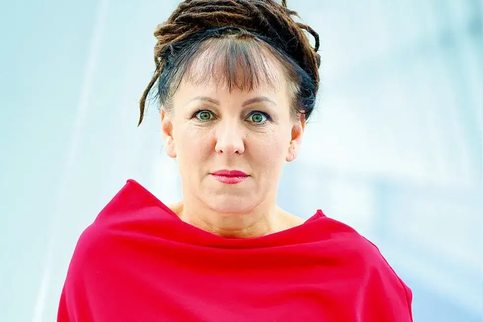 Olga Tokarczuk ile ma lat? Zaskakujące fakty o jej życiu i twórczości
