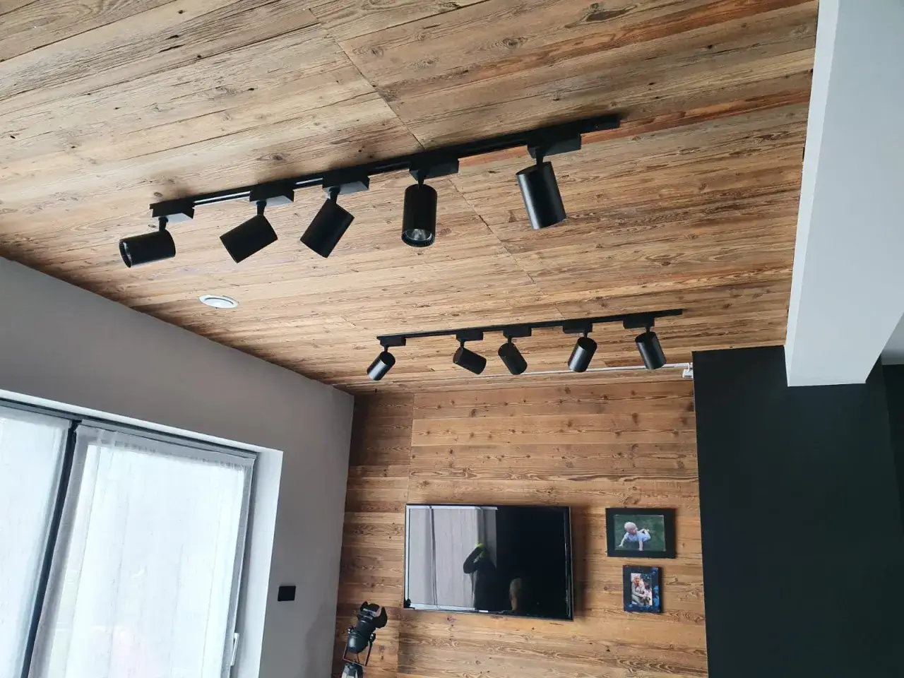 Alternatywy na sufit zamiast gładzi: ciekawe i tanie rozwiązania