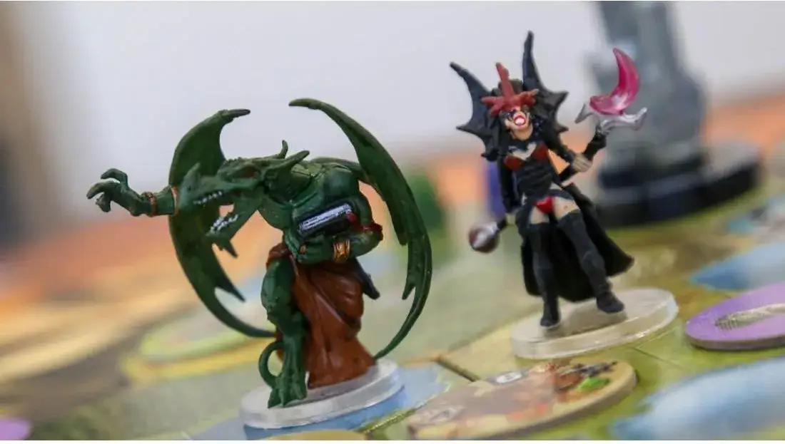 Mage Knight gra planszowa - odkryj sekrety Ultimate Edition i strategie