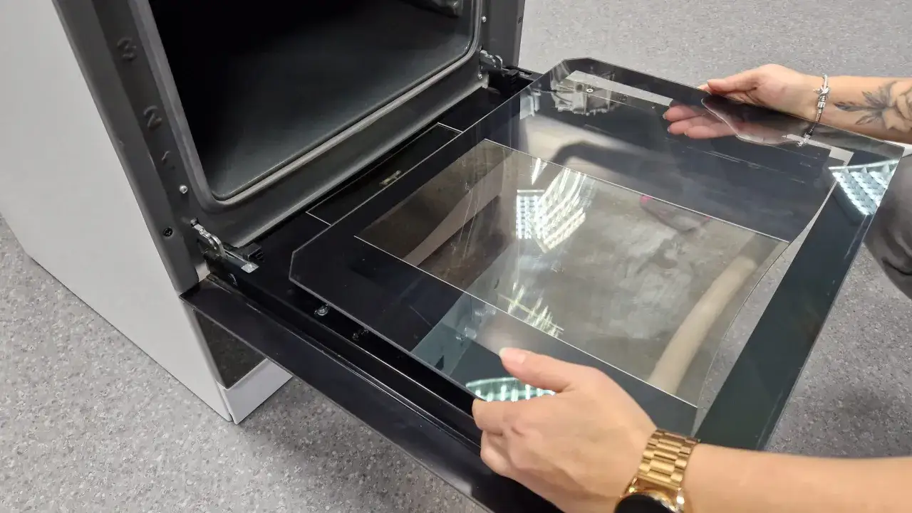 Jak włożyć szybę do piekarnika Amica – krok po kroku z cennymi wskazówkami