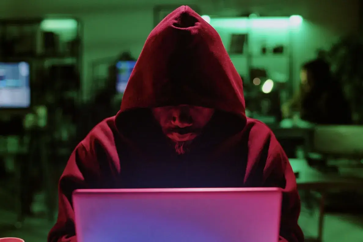 Anonimowa rozrywka w świecie kryptowalut: szansa na prywatność czy ryzyko prawne?