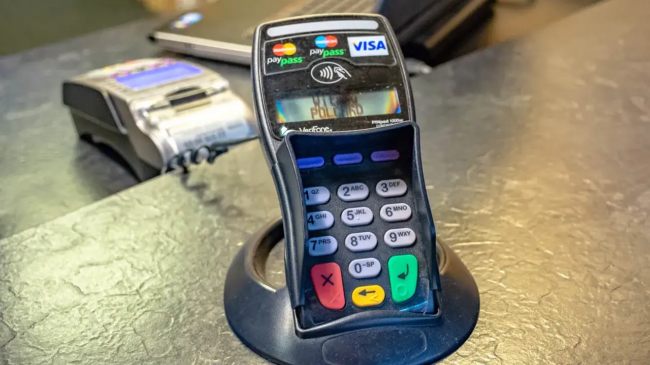 Gdzie można kupić bilet na pociąg? Sprawdź najlepsze opcje zakupu