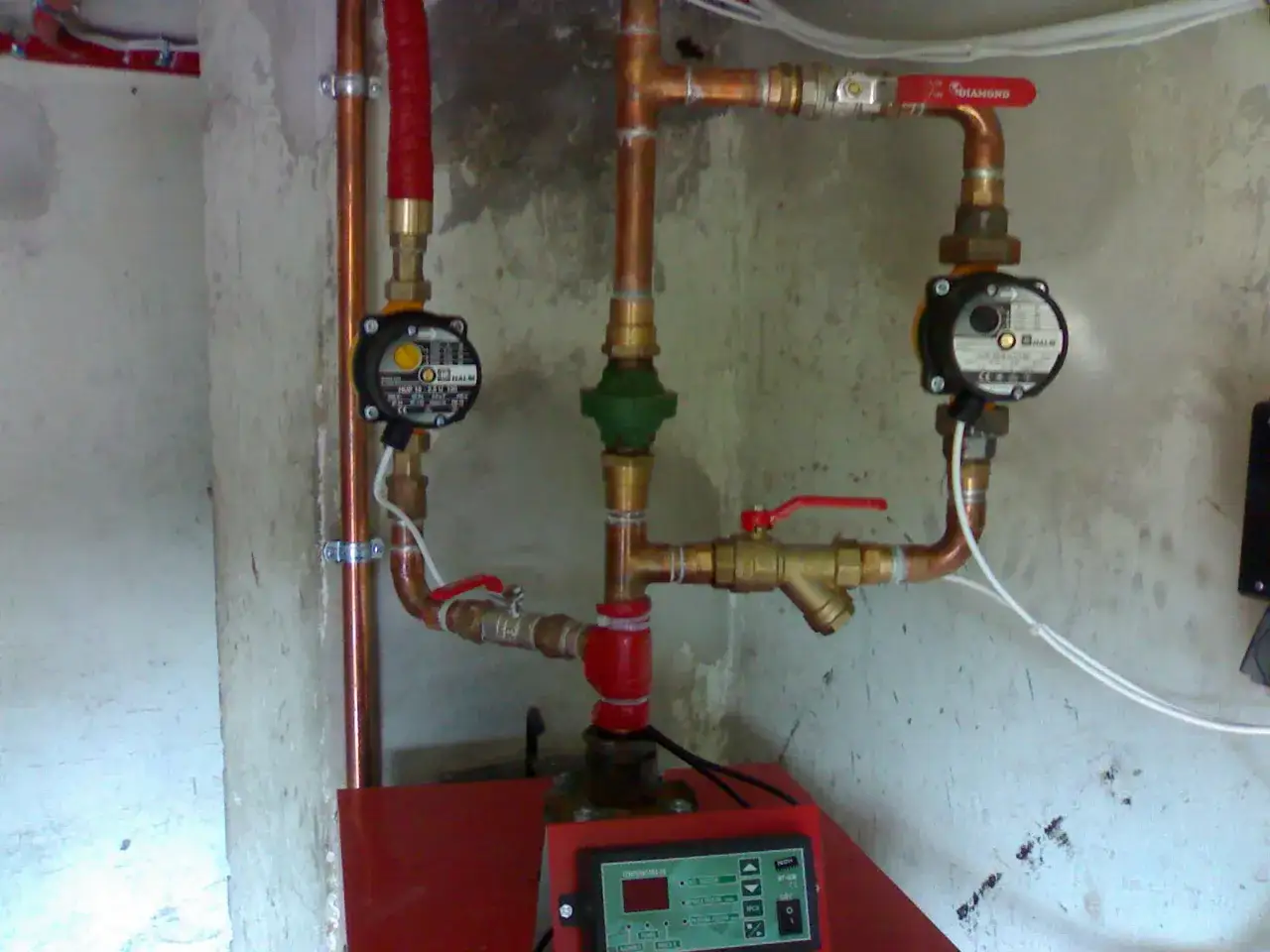 Jak podłączyć bojler do centralnego ogrzewania: kompletna instrukcja montażu