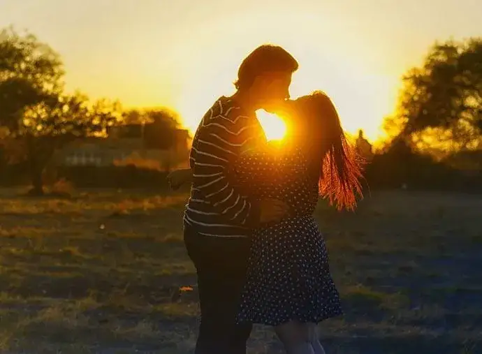 Czy można się kochać w ciąży? Bezpieczeństwo i fakty medyczne