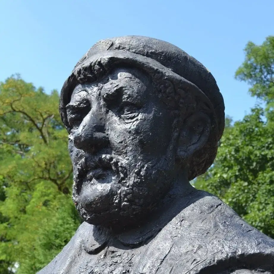 Gdzie urodził się Mikołaj Rej? Odkryj jego fascynującą historię