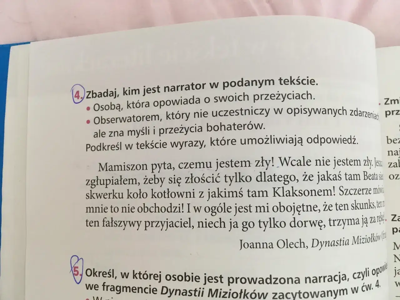 Kim jest narrator: funkcje i znaczenie w literaturze