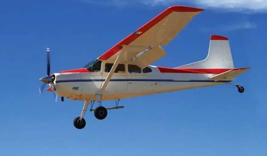 Ile kosztuje lot samolotem? Ceny, które mogą cię zaskoczyć