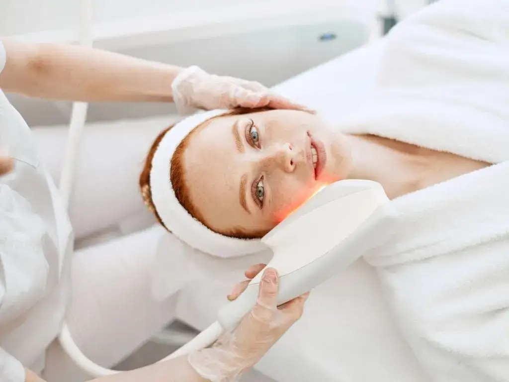 Jak przyspieszyć wchłanianie kwasu hialuronowego i uzyskać lepsze efekty