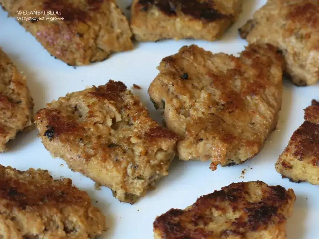 Jak smażyć kotlety sojowe, aby były idealnie chrupiące i smaczne