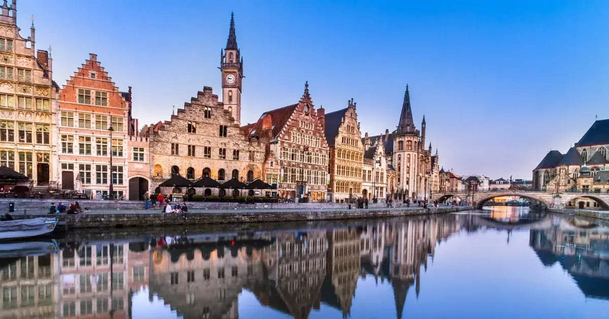 Gdzie leży Gandawa? Odkryj jej niezwykłą lokalizację w Belgii