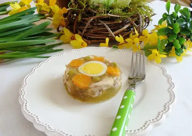 Jak zrobić idealną galaretkę z drobiu – prosty przepis i porady krok po kroku