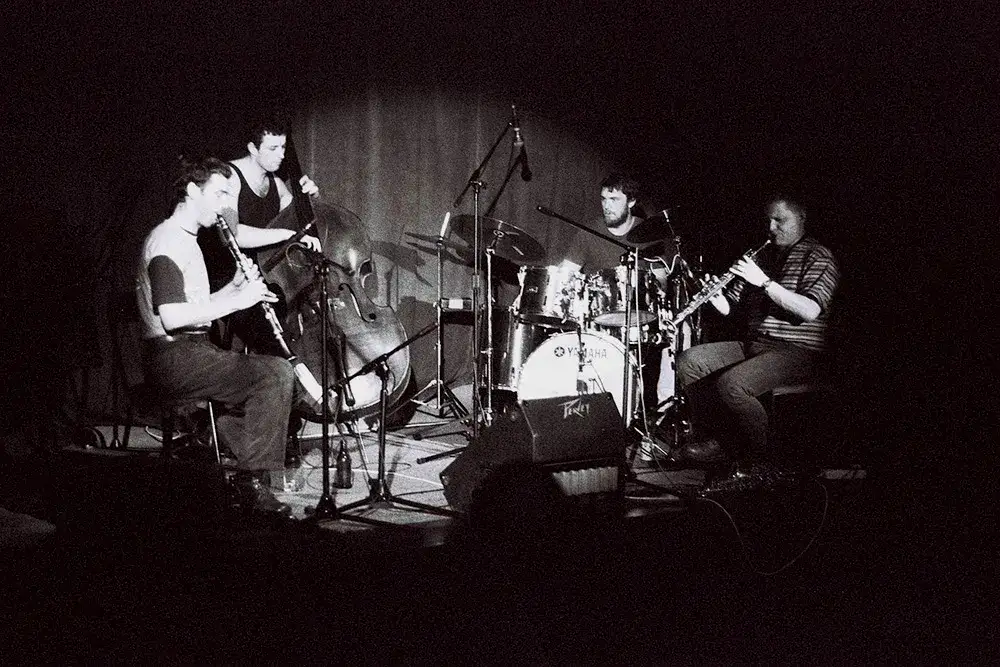 Jak policealne studium jazzowe kształci przyszłych muzyków jazzowych