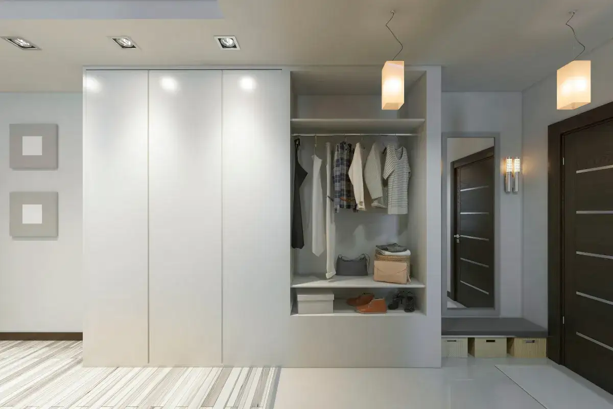 Jaką szafę do przedpokoju wybrać, aby zaoszczędzić miejsce i styl?