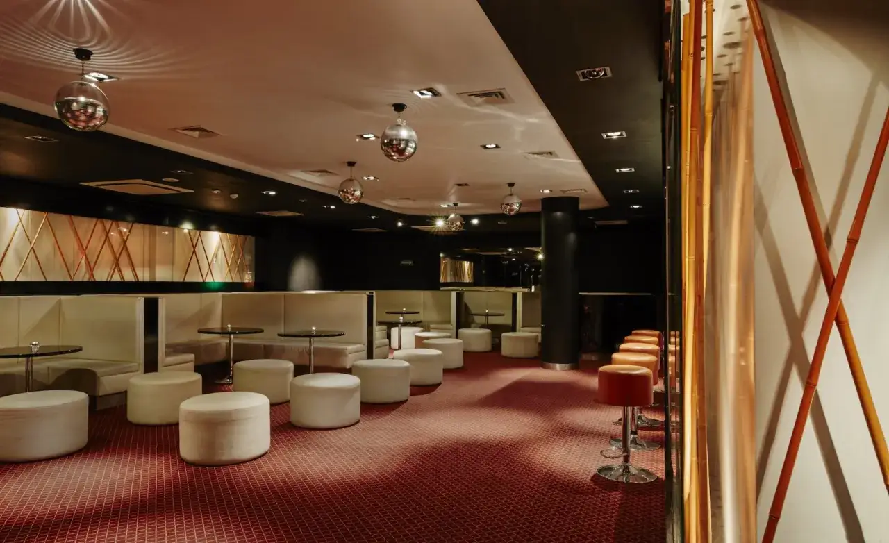 Hotele spa z dyskoteką: Relaks i zabawa pod jednym dachem