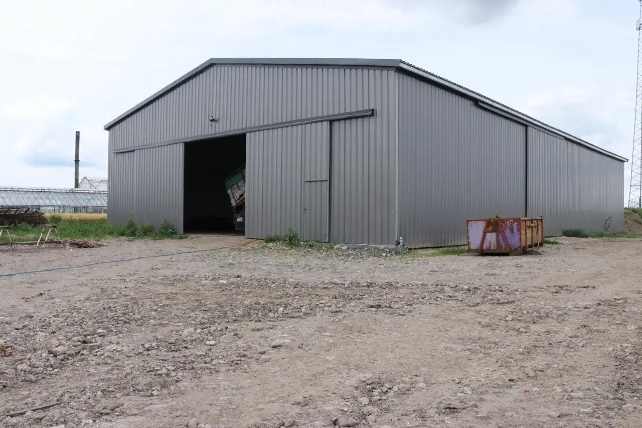 Ile kosztuje budowa hali magazynowej? Poznaj kluczowe czynniki wpływające na ceny