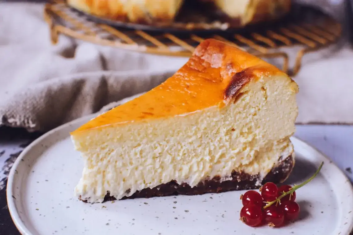 Czy sernik baskijski jest pyszny czy przepyszny? Opinie i smaki