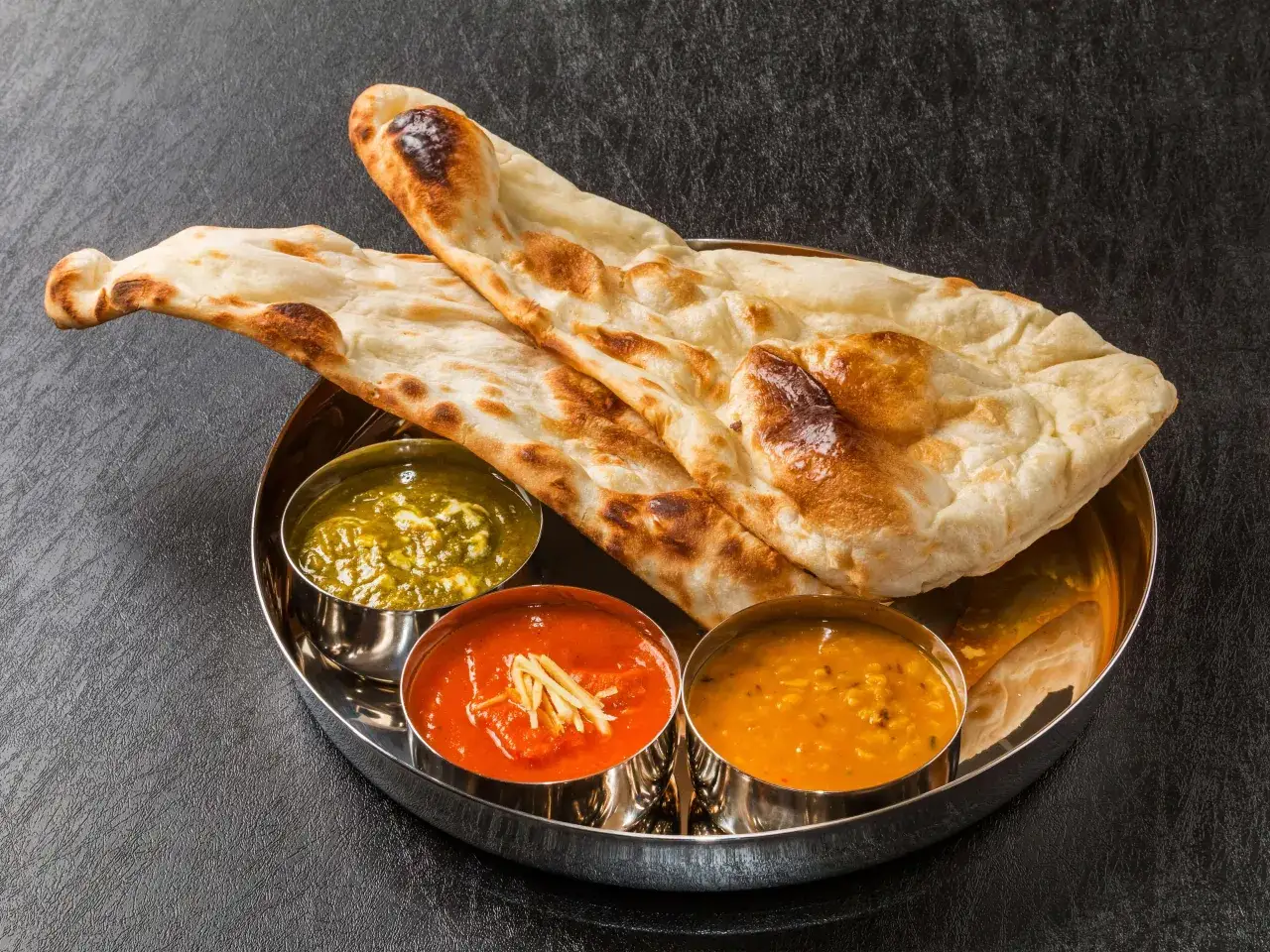 Chlebek naan z czym podawać - najlepsze połączenia, które zaskoczą