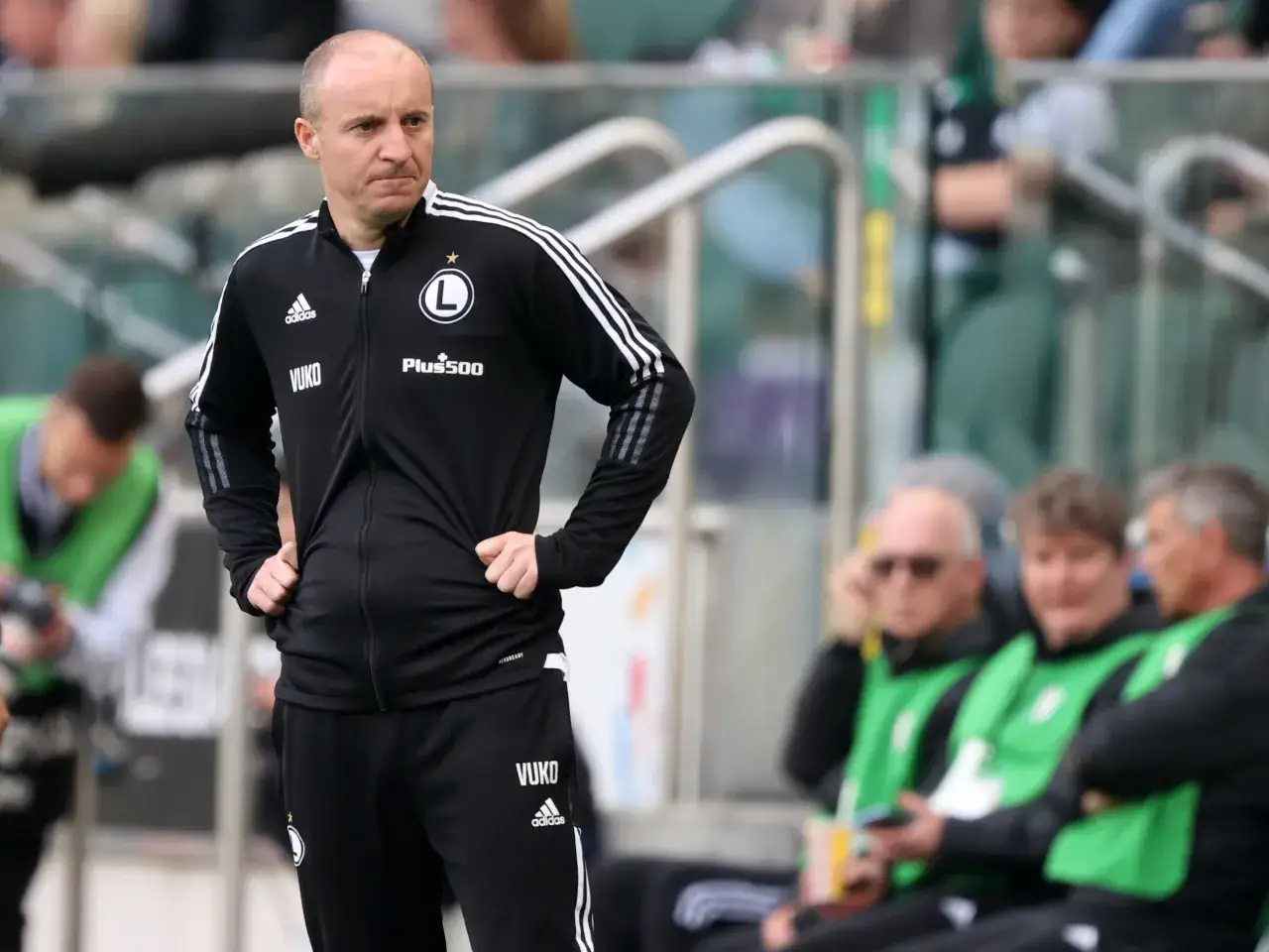 Zaskakujące zarobki piłkarzy Legii Warszawa i ich wpływ na klub