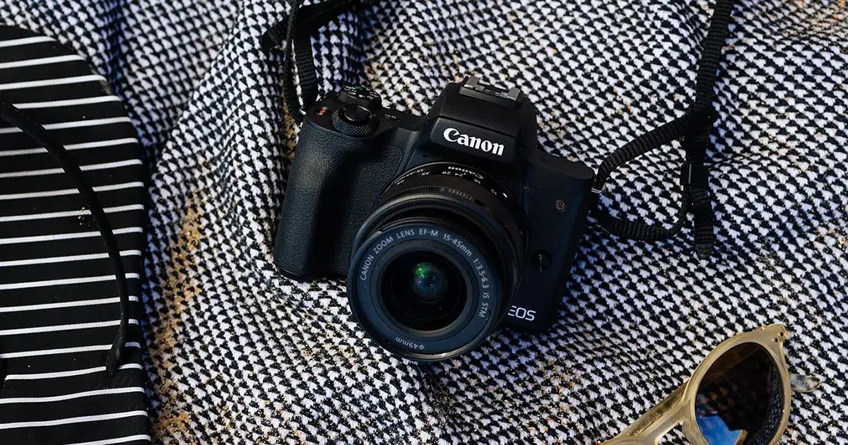 Jaki aparat na wakacje wybrać? Porównanie, porady i najlepsze modele do podróży