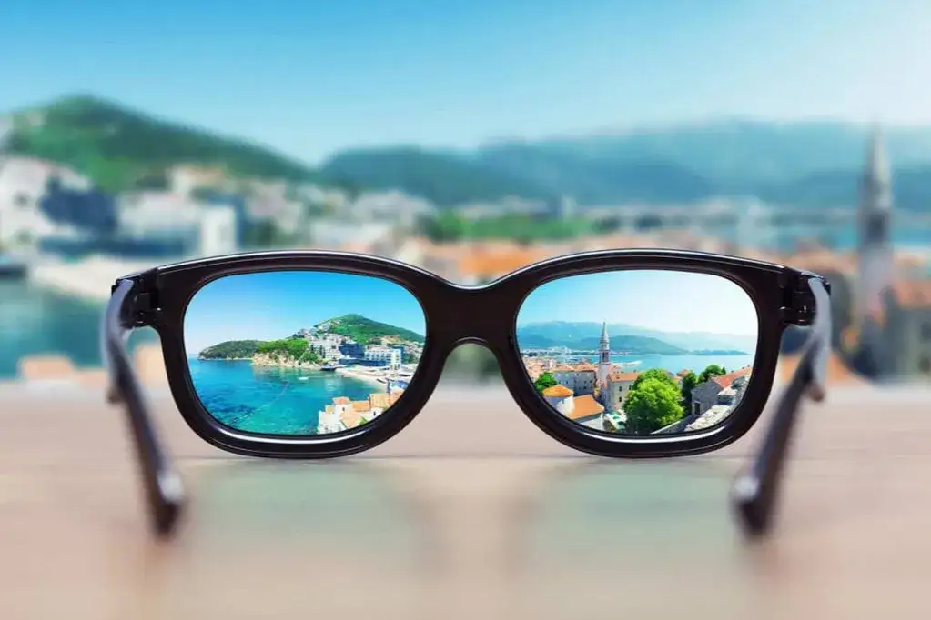 Okulary czy soczewki – co wybrać, by uniknąć problemów z oczami?