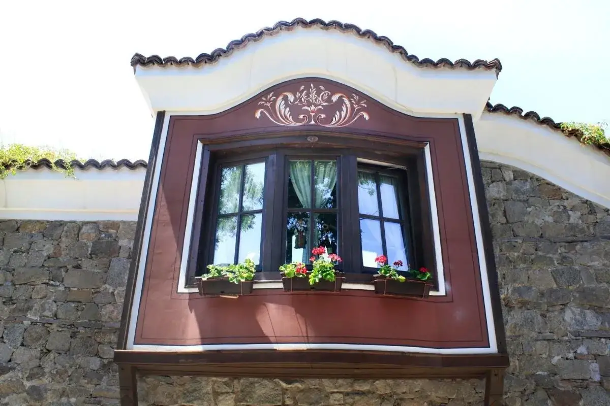 Jak malować elewacje zewnętrzne - uniknij najczęstszych błędów