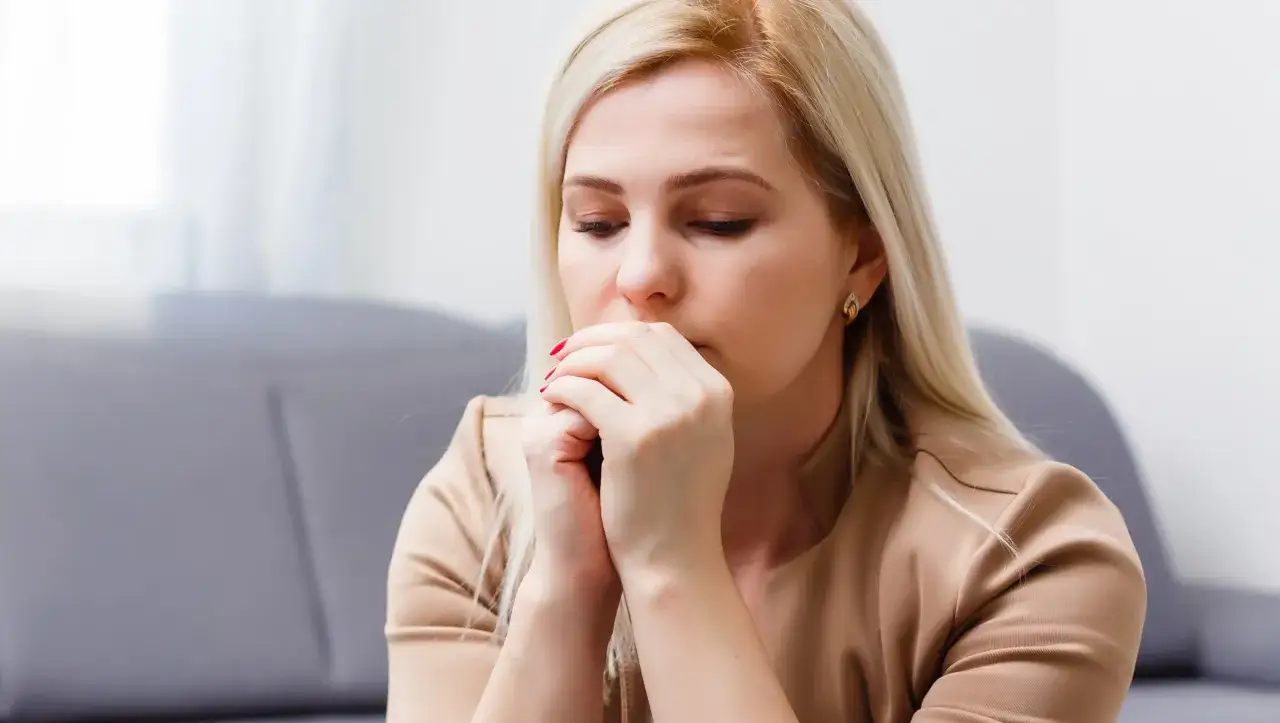 Jakie modlitwy wchodzą w skład pacierza? Odkryj ich znaczenie i moc