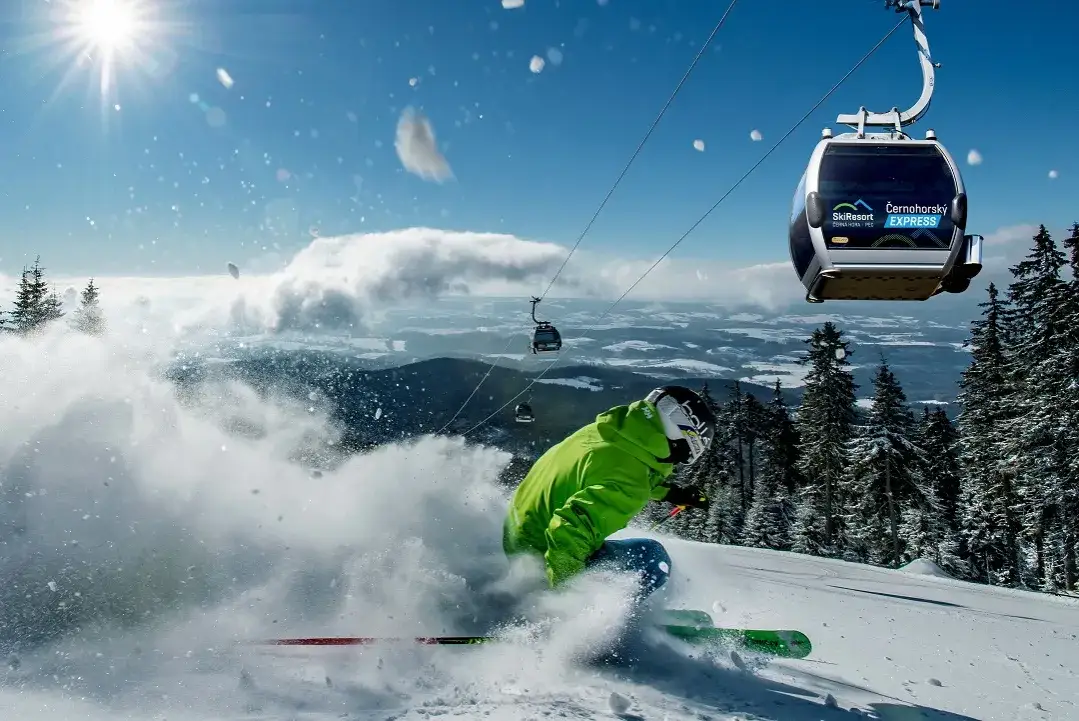 Pec pod Sněžkou atrakcje, które zachwycą całe rodziny i miłośników gór