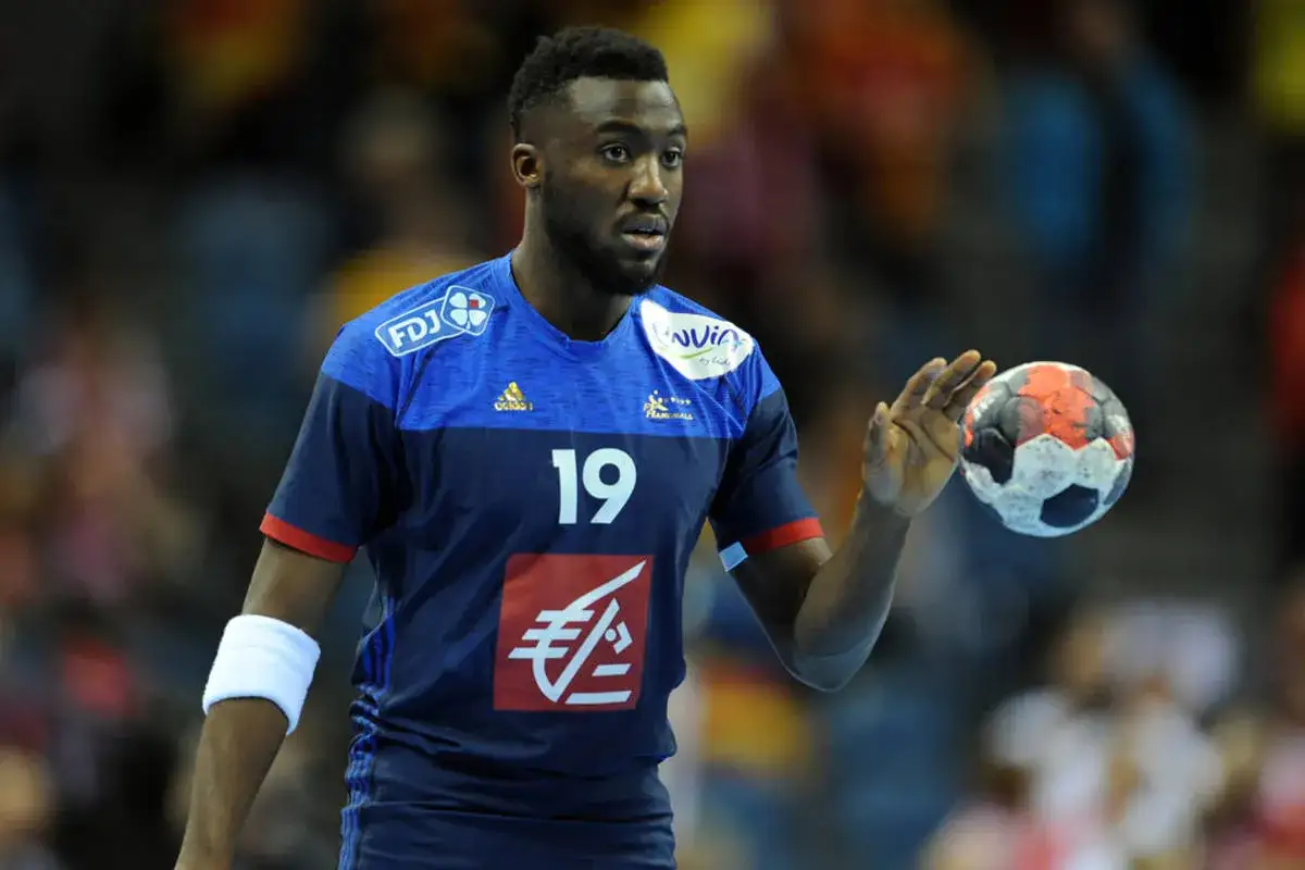 Ile zarabia piłkarz ręczny w 1 lidze? Zaskakujące fakty o wynagrodzeniach