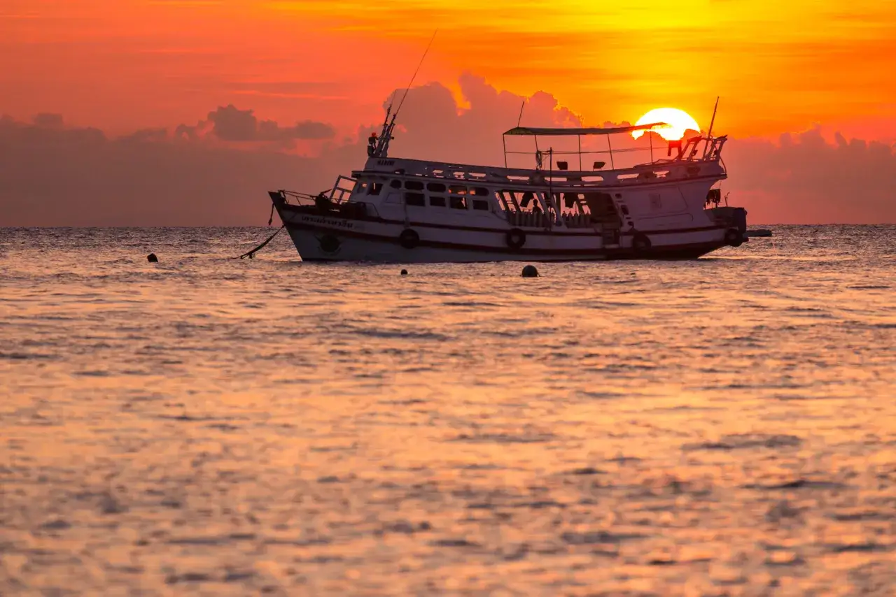 Zatoka Tajlandzka: Odkryj najlepsze wyspy i ich atrakcje