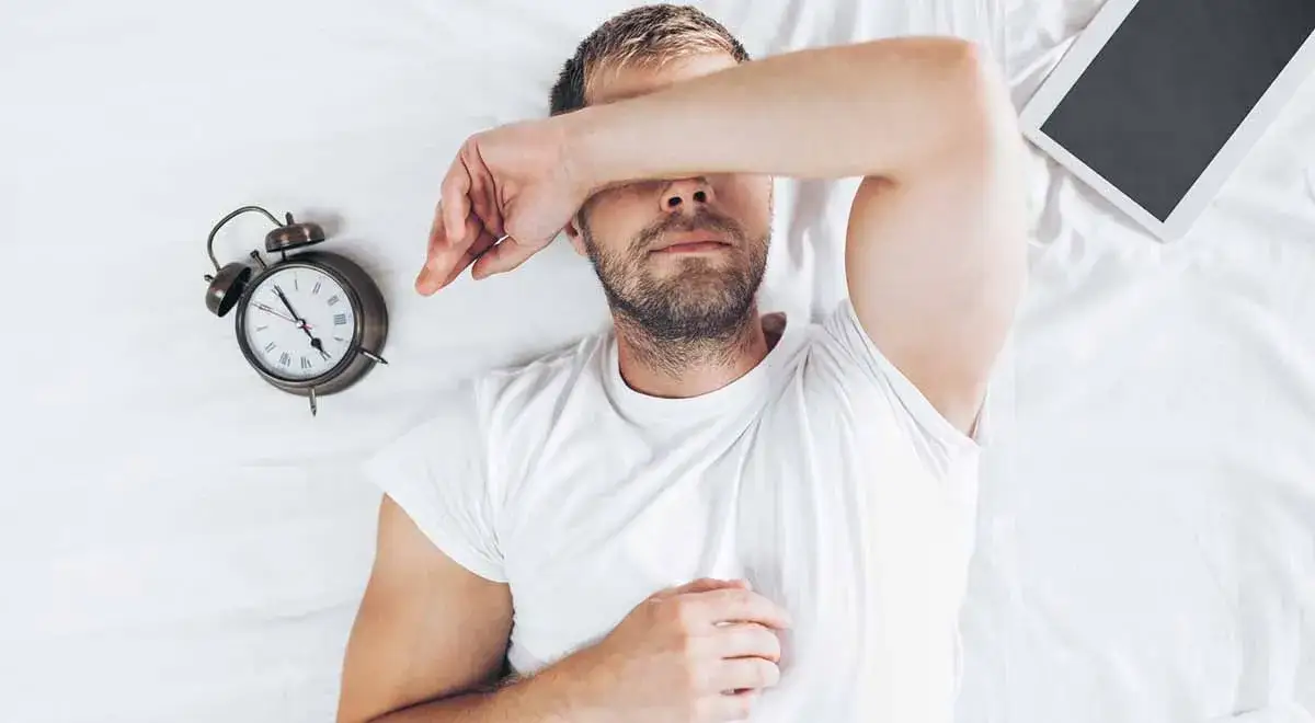 Zmiana czasu skąd się wzięła: historia, kontrowersje i znaczenie