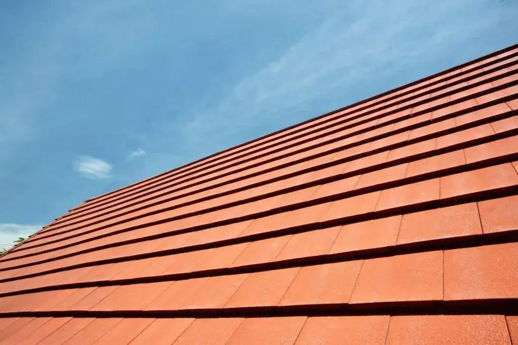 Jaka dachówka jest najlepsza? Odkryj najważniejsze aspekty wyboru.