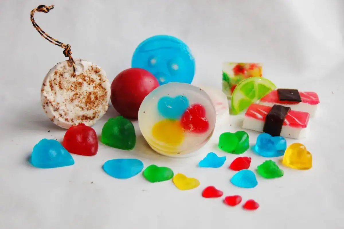 Jak zrobić mydło z dzieckiem - kreatywne i bezpieczne pomysły na zabawę